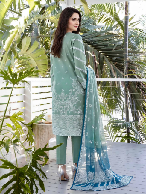 3 Piece Lawn Paste Suit- Embroidered