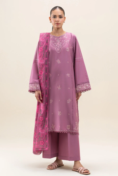 3 PIECE EMBROIDERED LAWN SUIT
