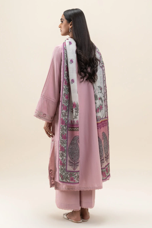 3 PIECE EMBROIDERED LAWN SUIT