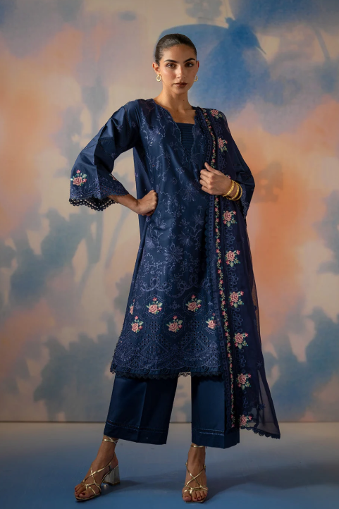 3 PIECE EMBROIDERED CHIKANKARI SUIT WITH BAMBER DUPATTA