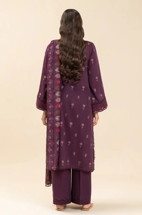 3 PIECE EMBROIDERED LAWN SUIT