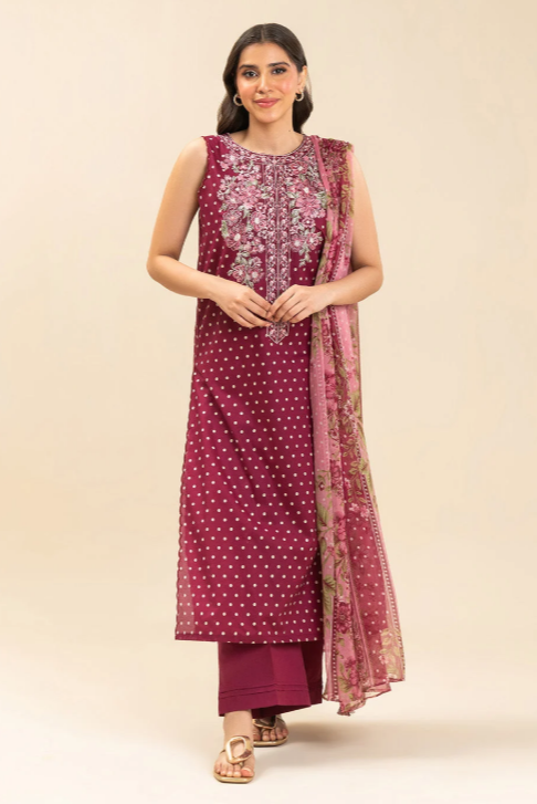 3 PIECE EMBROIDERED LAWN SUIT