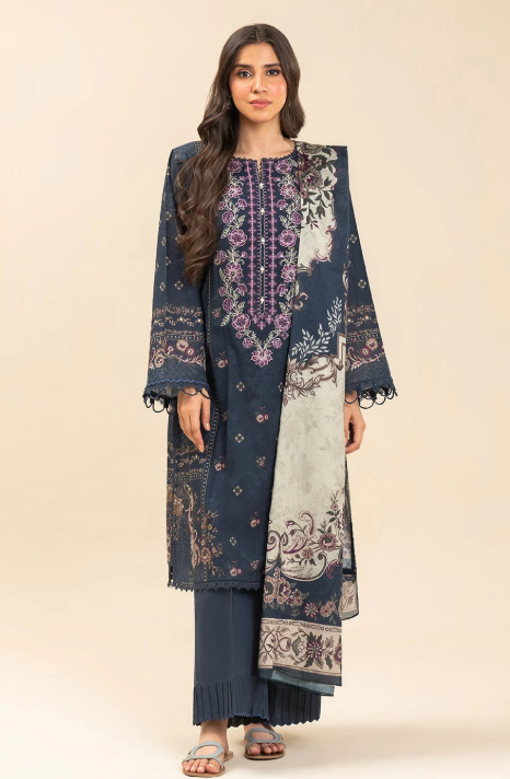 3 PIECE EMBROIDERED LAWN SUIT