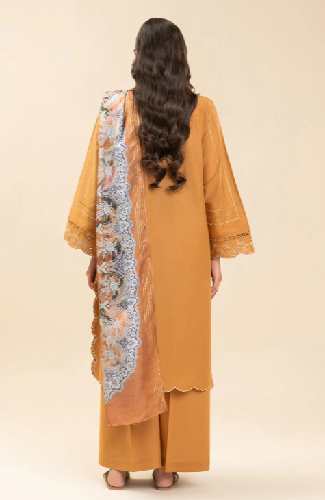 3 PIECE EMBROIDERED LAWN SUIT