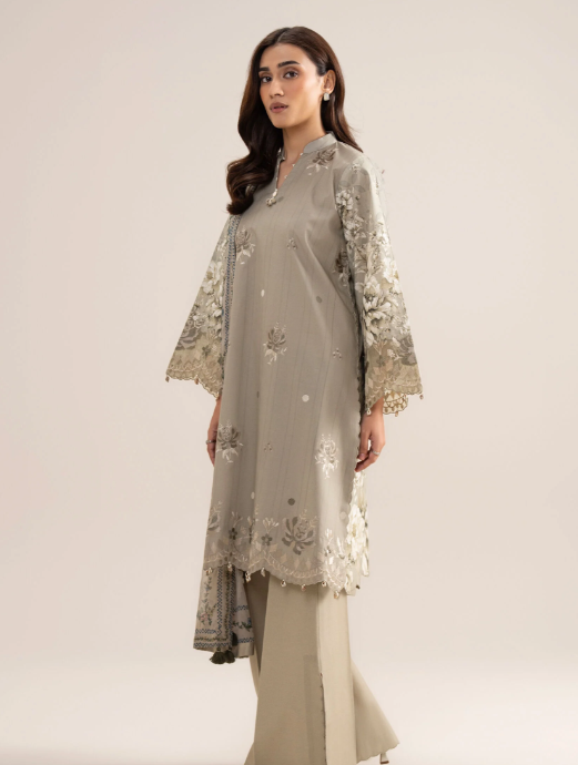 3 Piece - Embroidered Lawn Suit