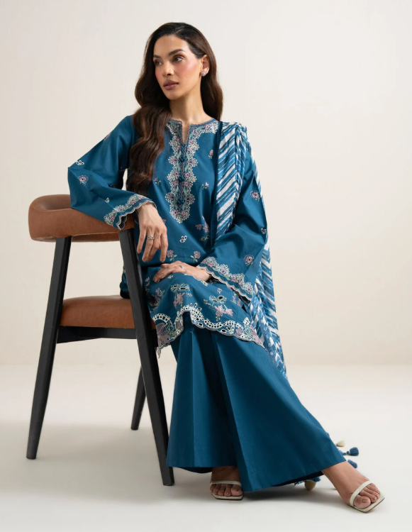 3 Piece - Embroidered Lawn Suit