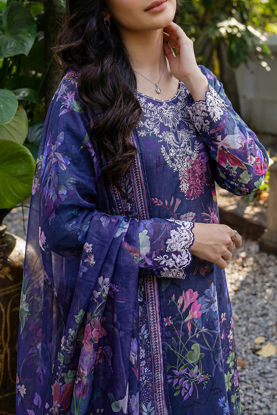 Unstitched Printed Embroidered Strip Lawn 3 Piece With Chiffon Dupatta